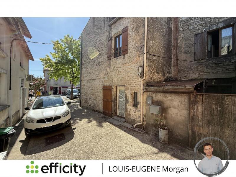 Immeuble - 220 m² - 11 pièces