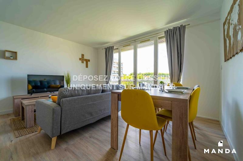 Chambre - 10 m² - 5 pièces