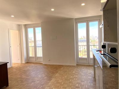 Appartement - 75 m² - 4 pièces
