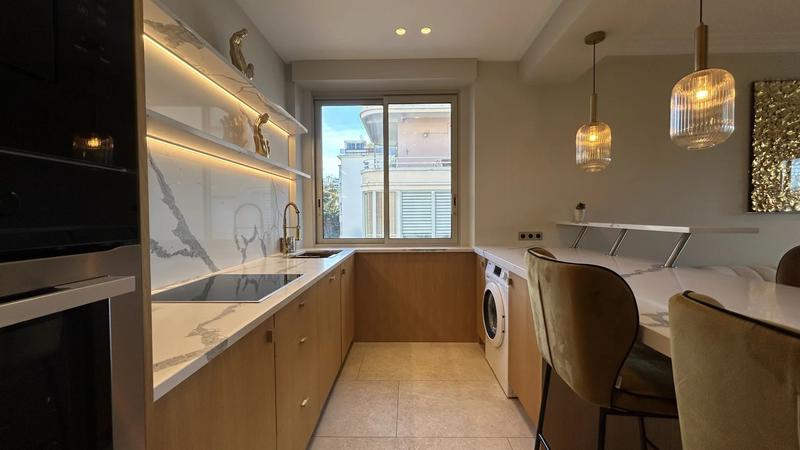 Appartement - 96 m² - 3 pièces