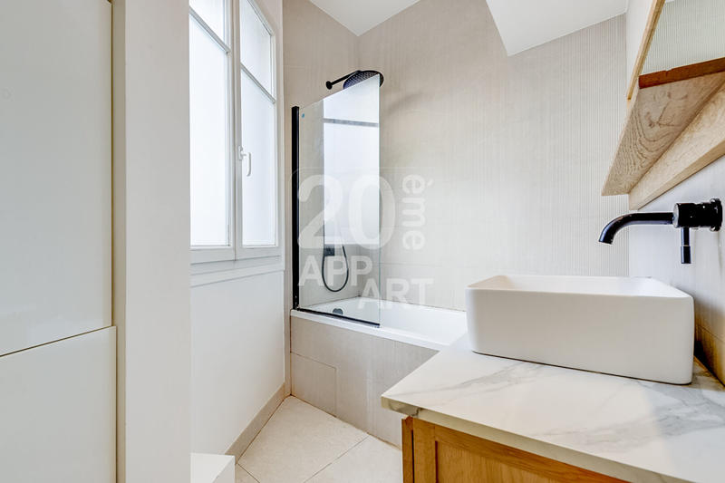 Appartement - 84 m² - 4 pièces