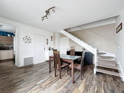 Duplex - 74 m² - 4 pièces