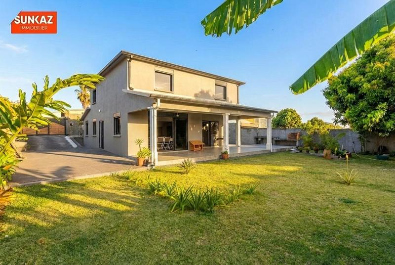 Maison - 170 m² - 4 pièces