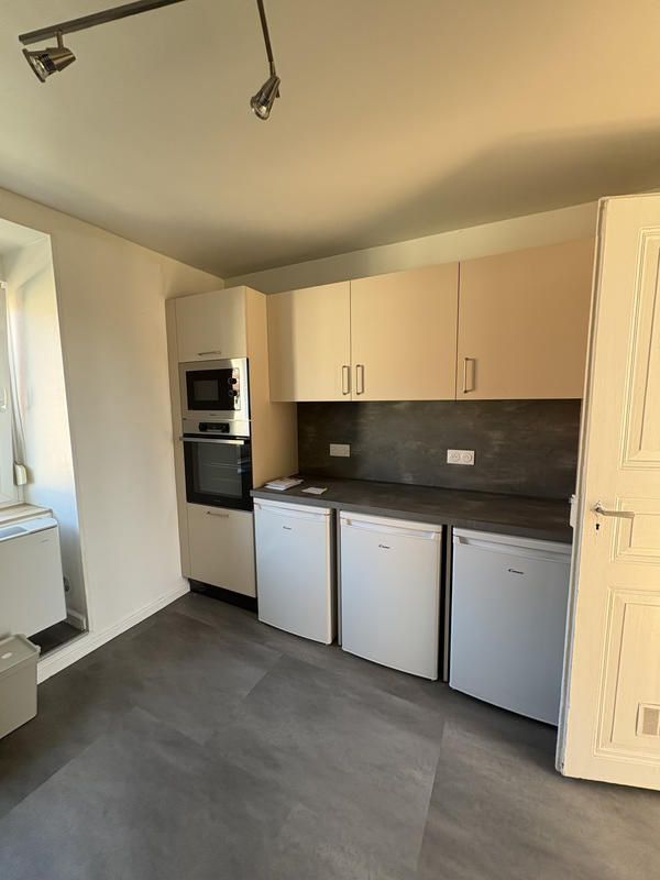 Appartement - 98 m² - 4 pièces