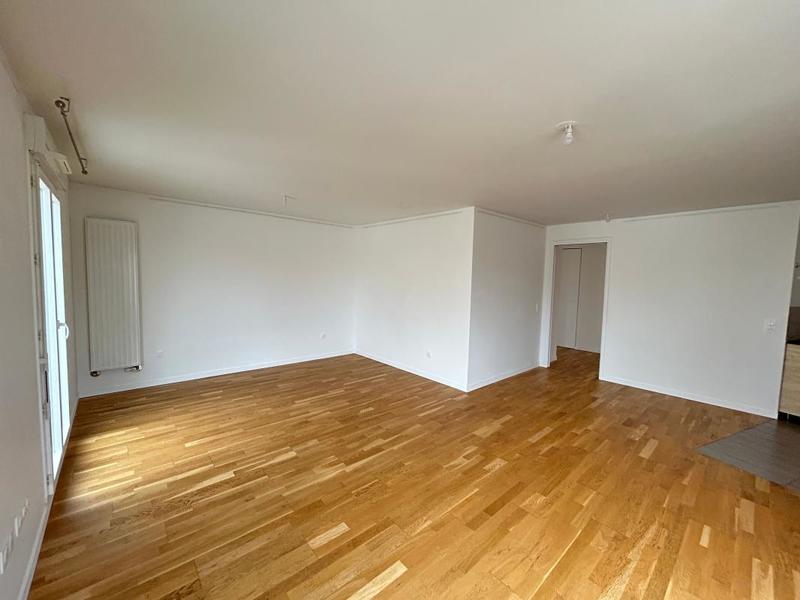 Appartement - 74 m² - 2 pièces