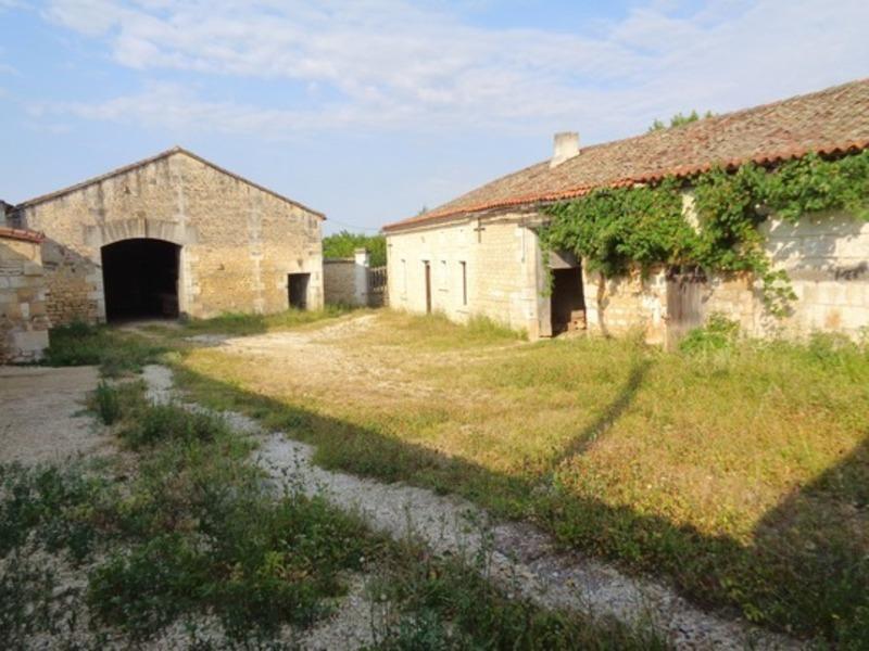 Corps de ferme - 400 m² - 10 pièces