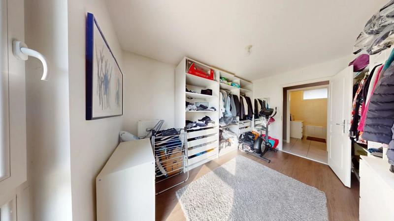 Maison - 108 m² - 5 pièces