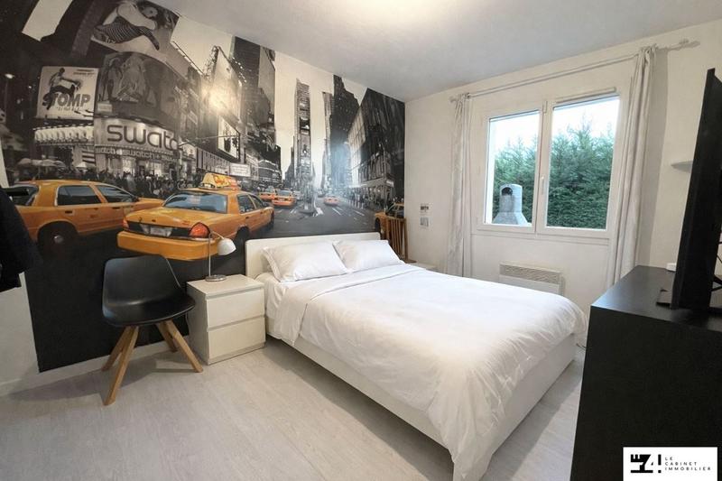 Maison traditionnelle - 93 m² - 5 pièces