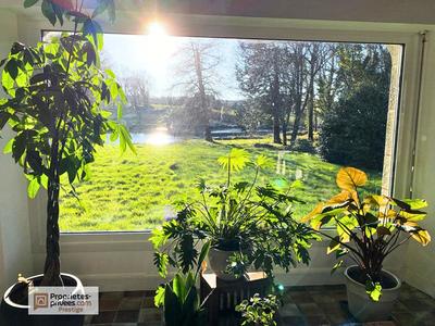 Maison - 233 m² - 8 pièces