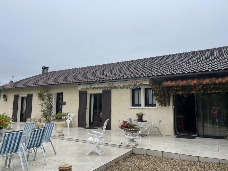 Maison - 151 m² - 4 pièces