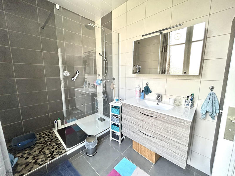 Maison - 104 m² - 5 pièces