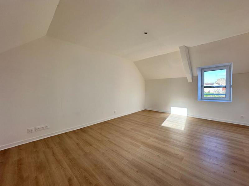 Maison en pierre - 78 m² - 3 pièces