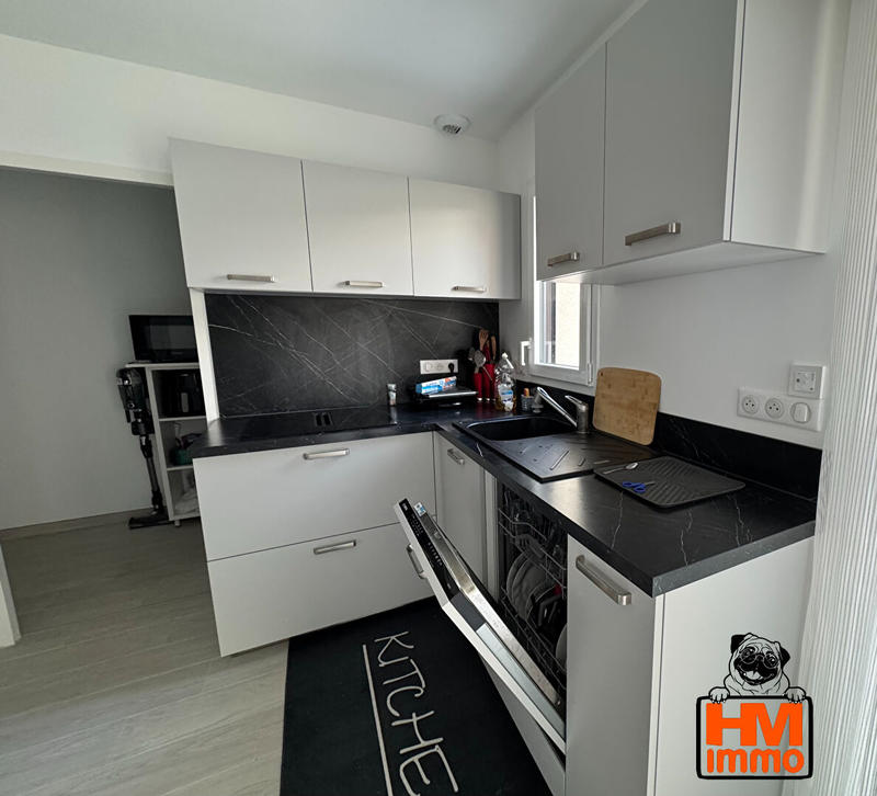 Maison - 92 m² - 4 pièces