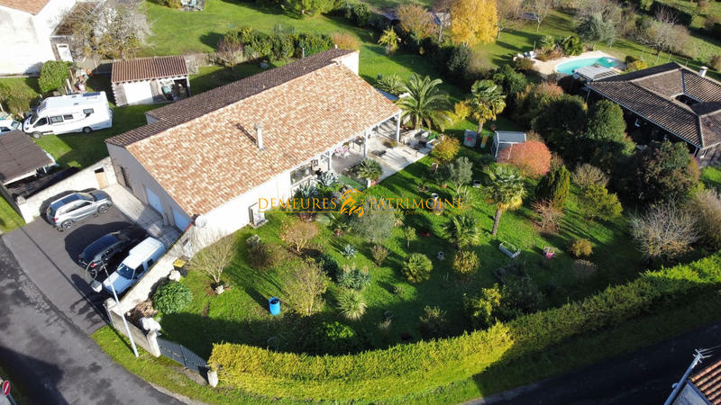 Maison - 146 m² - 5 pièces