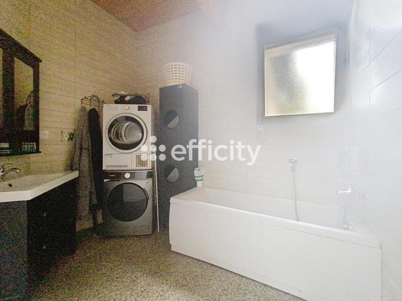 Maison - 193 m² - 7 pièces