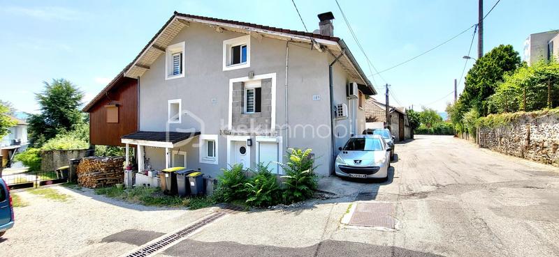 Duplex - 84 m² - 4 pièces