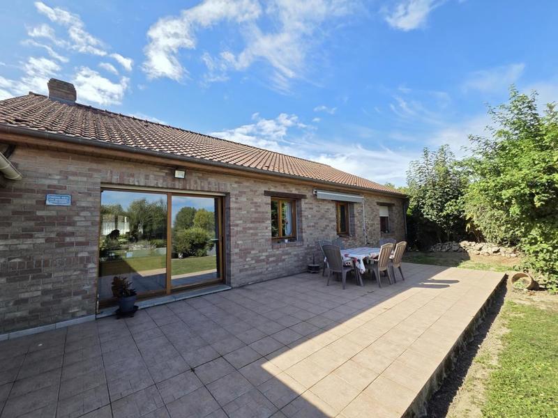 Pavillon - 110 m² - 5 pièces