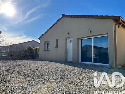 Maison - 98 m² - 4 pièces