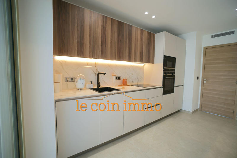 Appartement - 103 m² - 4 pièces