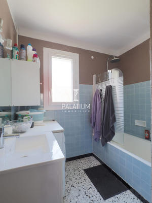 Appartement - 72 m² - 4 pièces