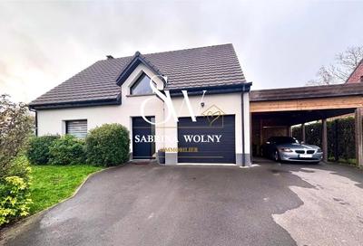 Maison traditionnelle - 140 m² - 6 pièces