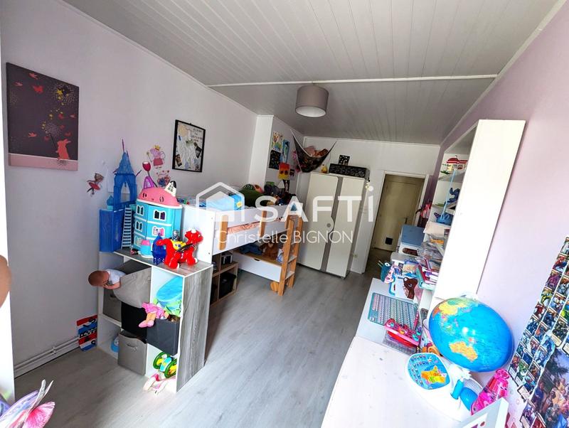 Appartement - 102 m² - 5 pièces