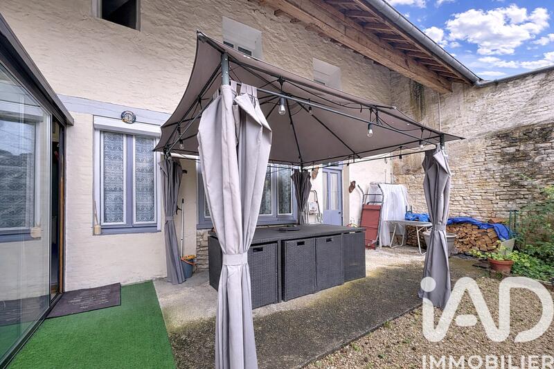 Maison de village - 120 m² - 4 pièces