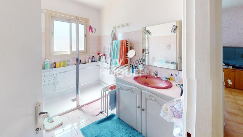 Maison - 104 m² - 4 pièces