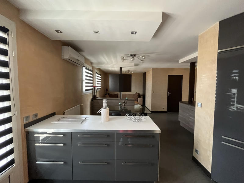 Appartement - 67 m² - 2 pièces