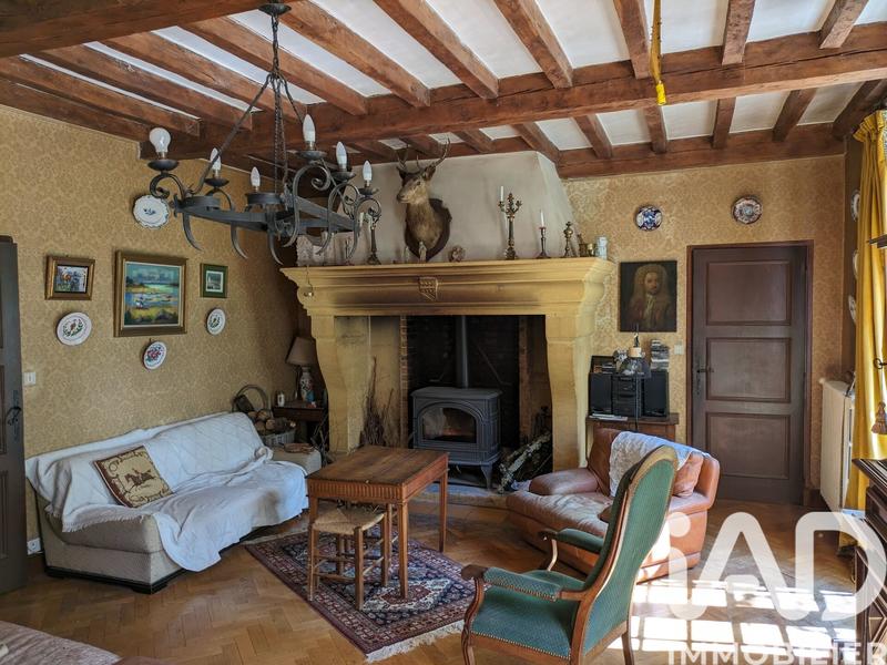 Maison - 244 m² - 6 pièces