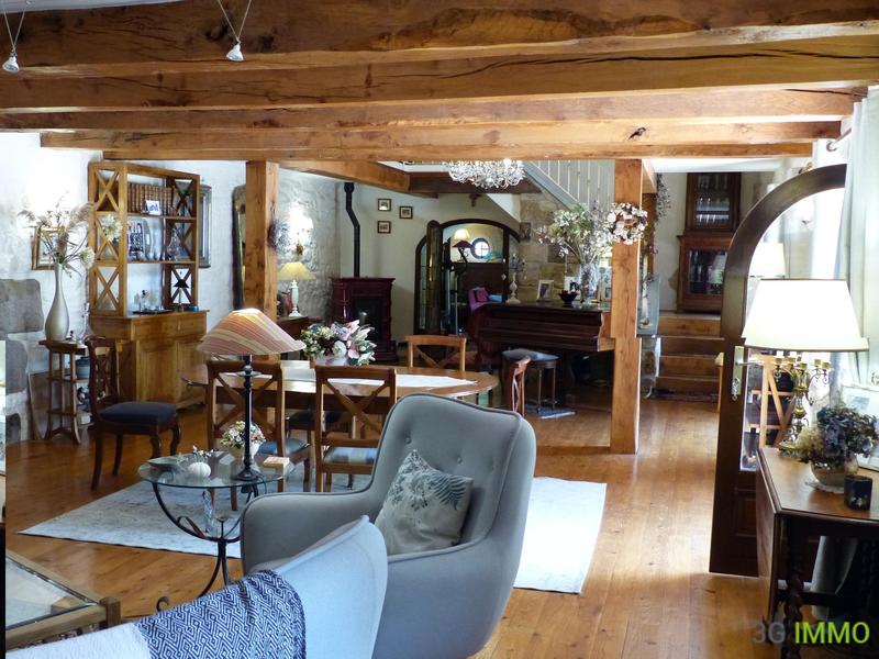 Manoir - 294 m² - 9 pièces