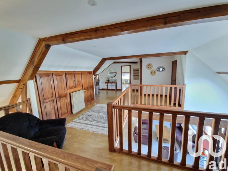 Maison - 300 m² - 9 pièces