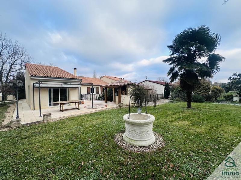 Maison - 172 m² - 8 pièces