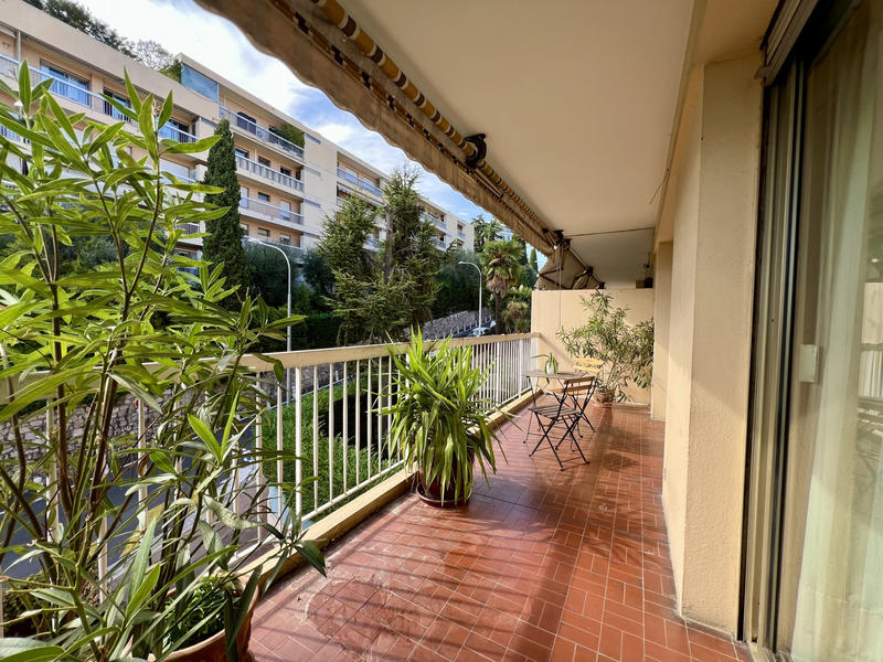 Appartement - 104 m² - 4 pièces