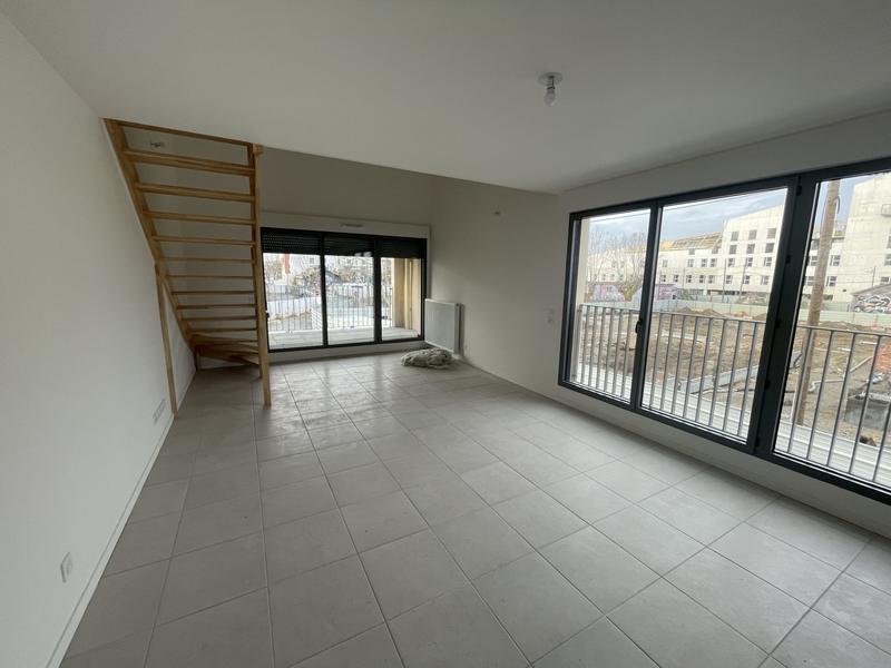 Appartement - 92 m² - 3 pièces
