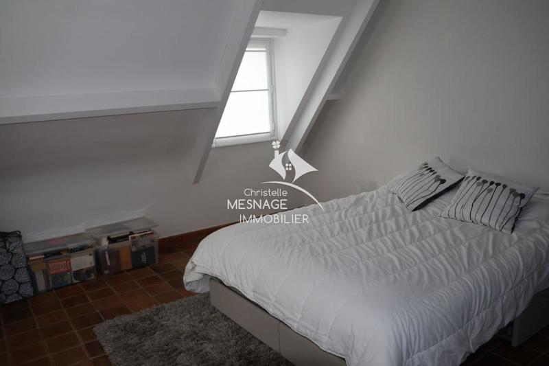 Maison traditionnelle - 156 m² - 5 pièces