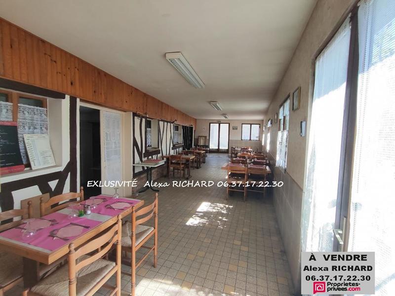 Immeuble - 270 m² - 7 pièces