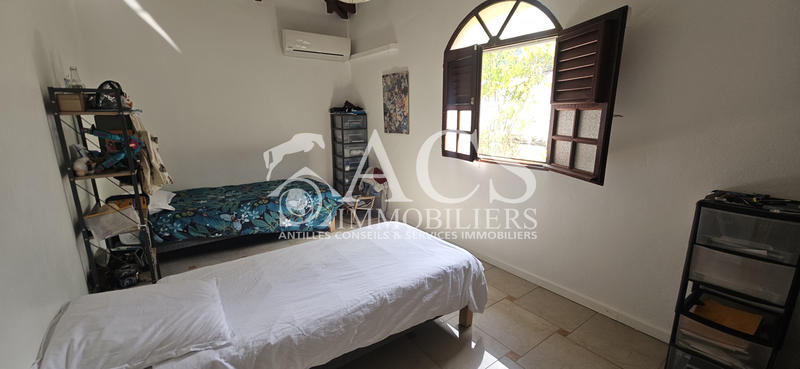 Maison - 122 m² - 5 pièces