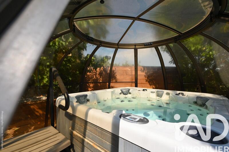 Maison de maîtres - 280 m² - 8 pièces