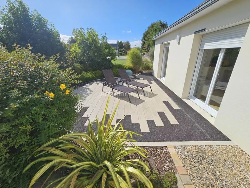 Maison - 96 m² - 4 pièces