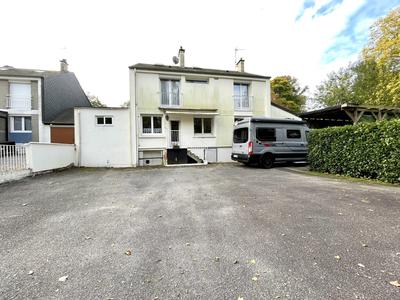 Maison - 142 m² - 7 pièces