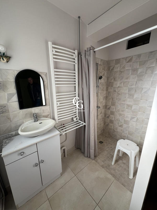 Maison - 208 m² - 6 pièces