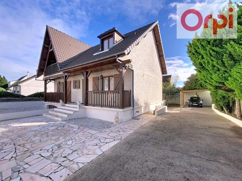 Maison - 140 m² - 6 pièces