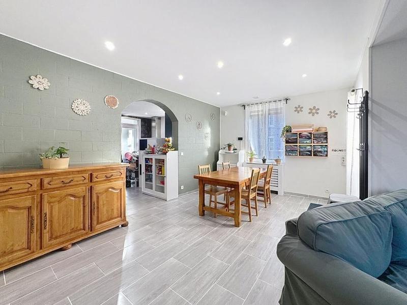 Maison - 100 m² - 5 pièces