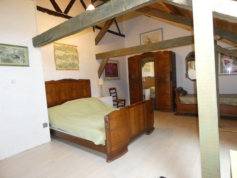 Maison - 468 m² - 12 pièces