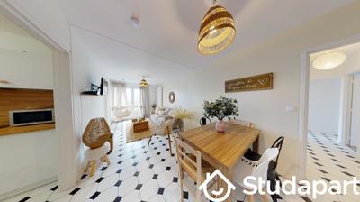 Chambre - 13 m² - 1 pièce