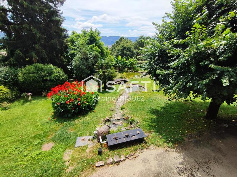 Maison - 299 m² - 8 pièces