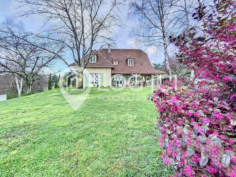 Maison - 177 m² - 4 pièces