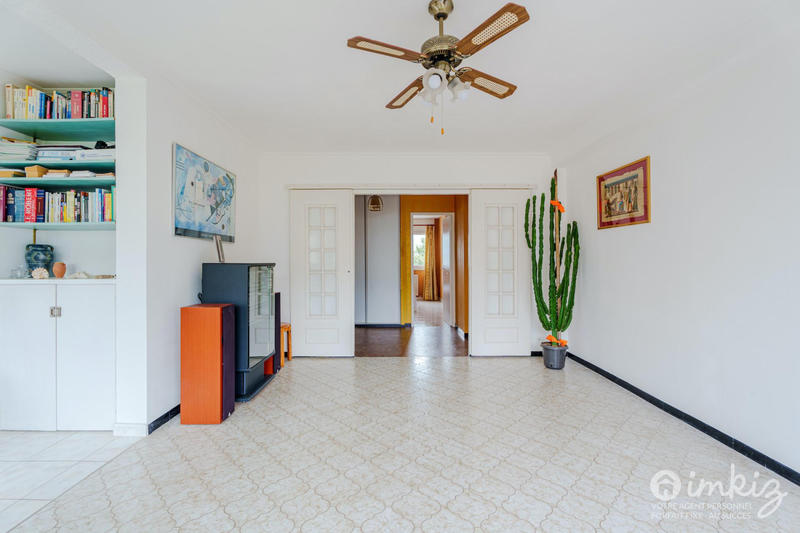 Appartement - 82 m² - 3 pièces