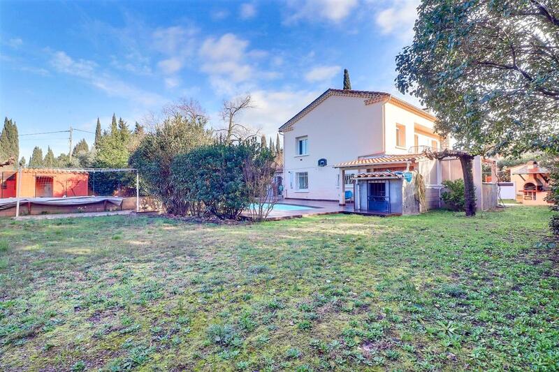 Villa - 149 m² - 6 pièces